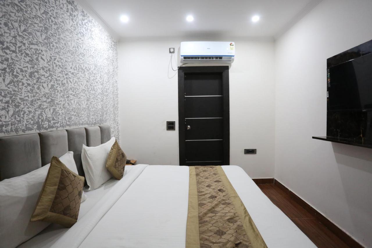 Hotel Twamev Couple Friendly Laxmi Nagar New Delhi Ngoại thất bức ảnh