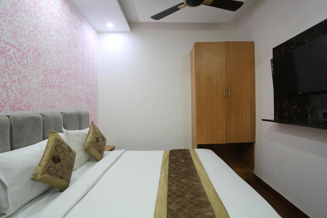 Hotel Twamev Couple Friendly Laxmi Nagar New Delhi Ngoại thất bức ảnh