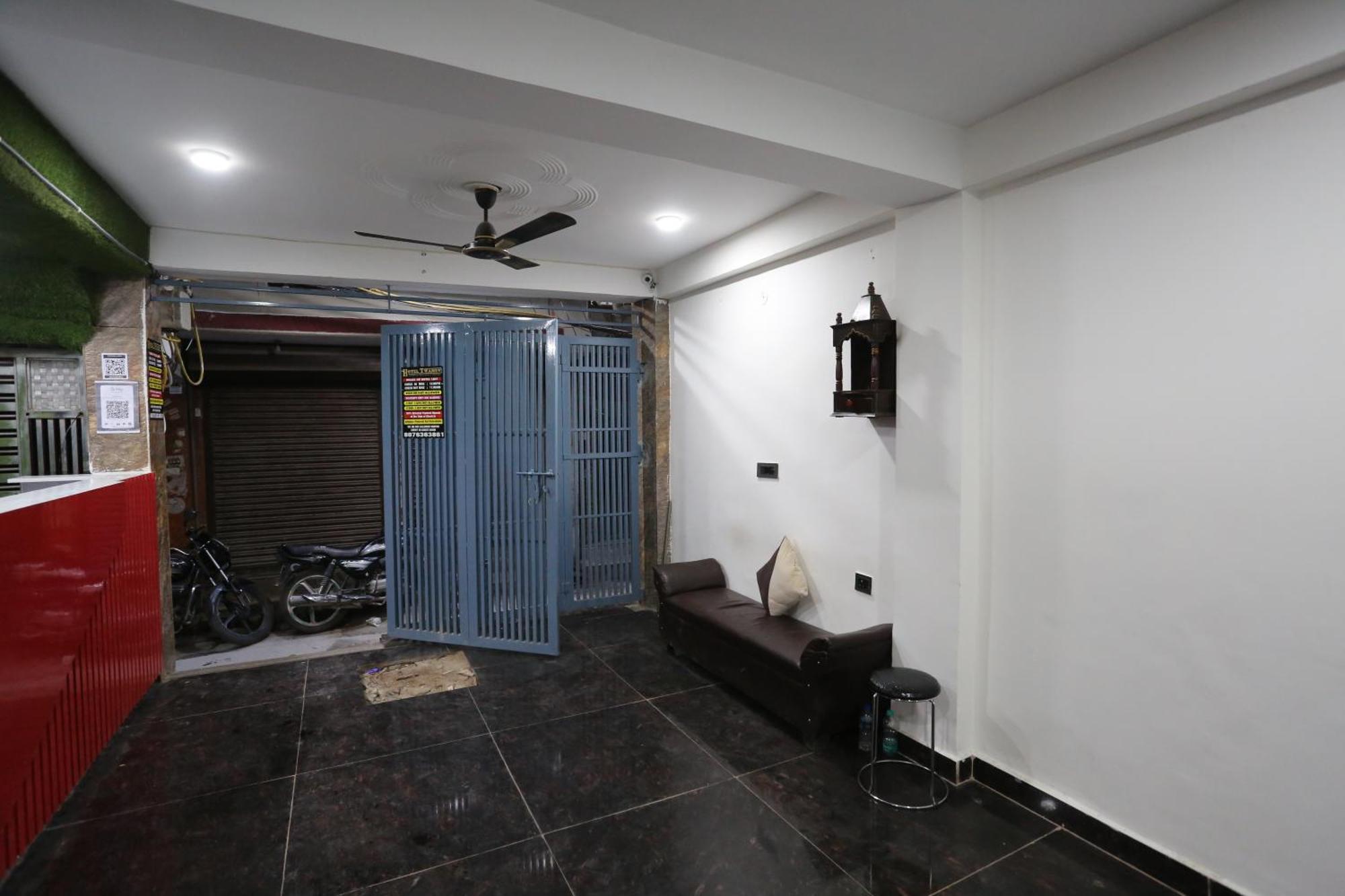 Hotel Twamev Couple Friendly Laxmi Nagar New Delhi Ngoại thất bức ảnh
